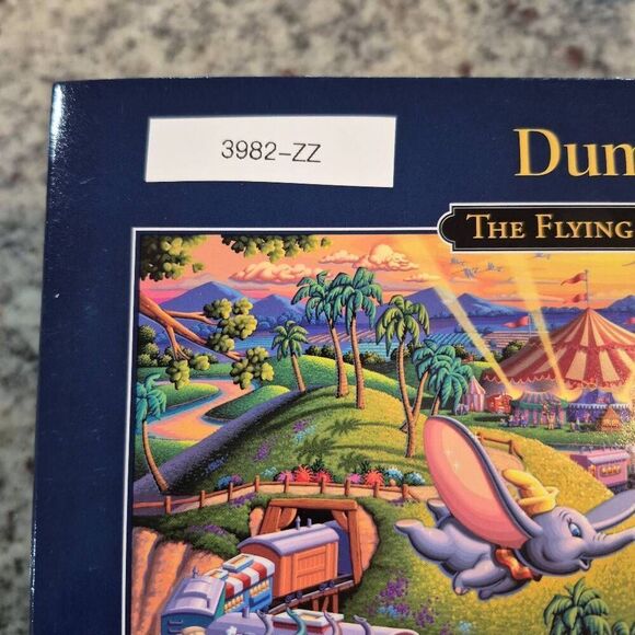 Dowdle Disney Dumbo The Flying Elephant 500 pc Jigsaw Puzzle NEW - Picture 6 of 6